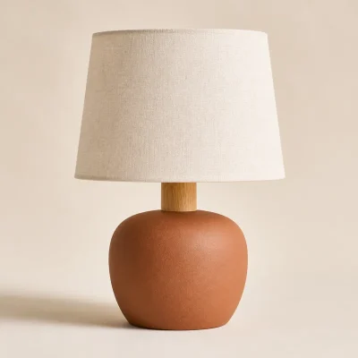 Lámpara de mesa nórdica